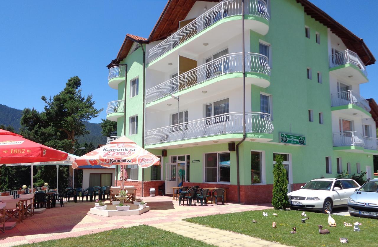 Family Hotel Panorama Сырница Экстерьер фото